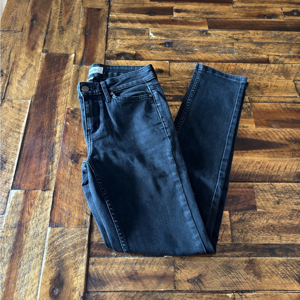 Calvin Klein Jeans Women's Charcoal Skinny Jeans
